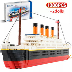 1288PCS Famous Titanic Ship Model Building Blocks Figures Boat Bricks Toys