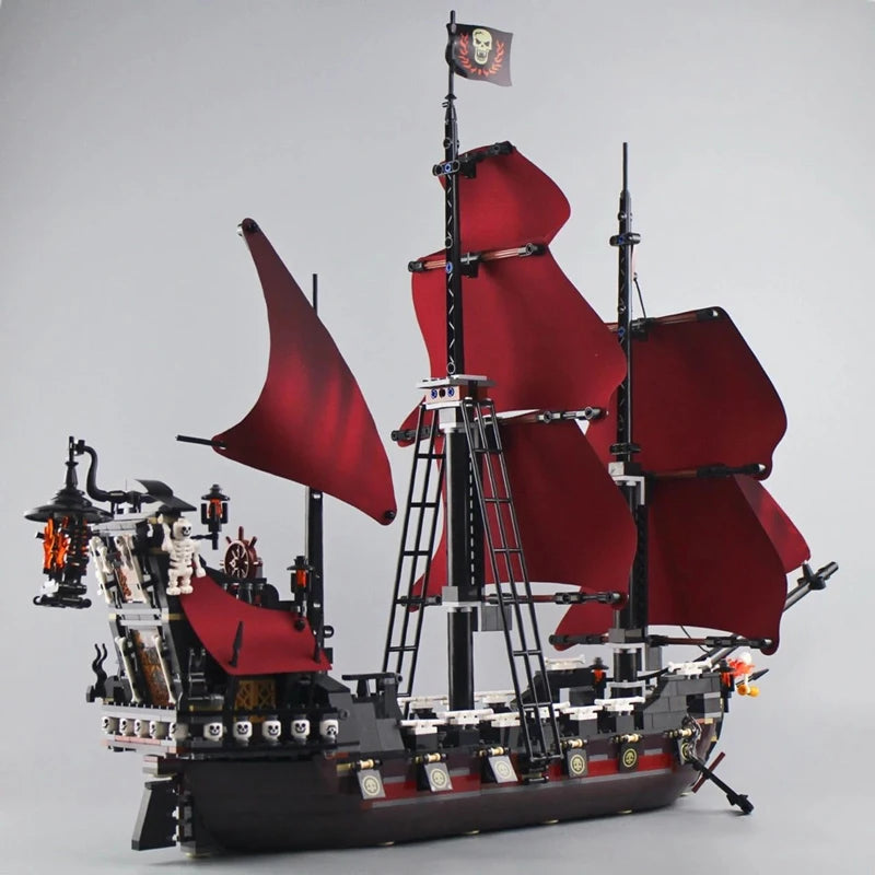 Pirates Ships - Black Pearl & Queen Anne's Revenge Building Blocks Set!