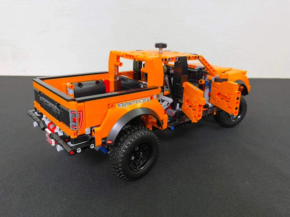 1379PCS Technical Ford F-150 Raptor Truck Car Building Blocks Assemble Bricks Toys